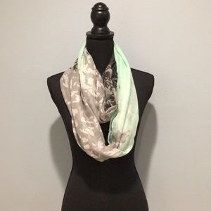 Lightweight Floral Infinity Scarf